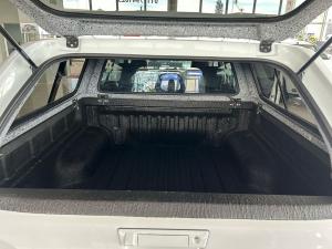 Isuzu D-Max 1.9TD double cab LS 4x4 auto - Image 11