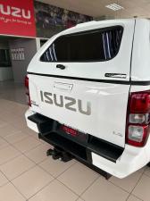 Isuzu D-Max 1.9TD double cab LS 4x4 auto - Image 9
