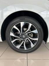 Suzuki Baleno 1.5 GLX auto - Image 9
