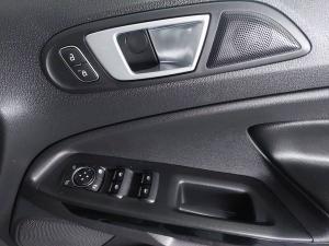 Ford EcoSport 1.0T Titanium auto - Image 13