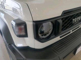 Toyota Land Cruiser 79 2.8GD-6 double cab