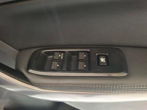Ford Everest 2.2TDCi XLT auto - Image 15