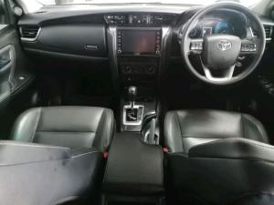 Toyota Fortuner 2.4GD-6 auto - Image 10