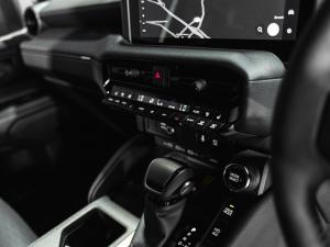 Toyota Land Cruiser Prado 2.8GD VX-R - Image 11