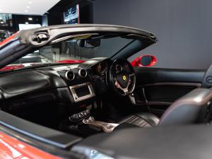 Ferrari California California - Image 20