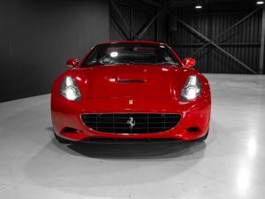 Ferrari California California - Image 22