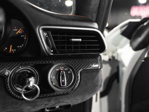 Porsche 911 GT3 - Image 15