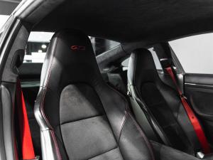 Porsche 911 GT3 - Image 17