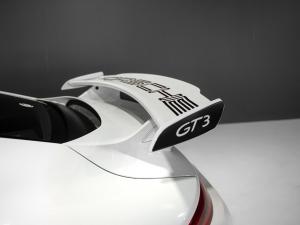 Porsche 911 GT3 - Image 4