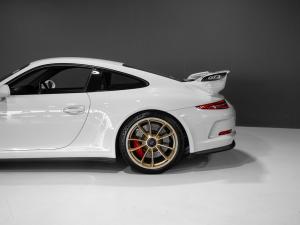 Porsche 911 GT3 - Image 6