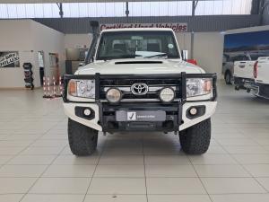 Toyota Land Cruiser 79 4.5D-4D V8 single cab LX - Image 4
