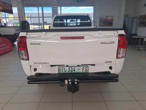 Toyota Hilux 2.4GD-6 single cab 4x4 Raider manual - Image 5