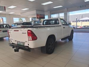 Toyota Hilux 2.4GD-6 single cab 4x4 Raider manual - Image 2