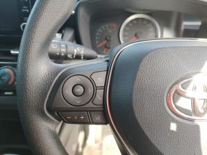 Toyota Corolla Cross 1.8 Xi - Image 13