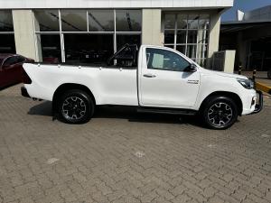Toyota Hilux 2.8GD-6 Raider - Image 10