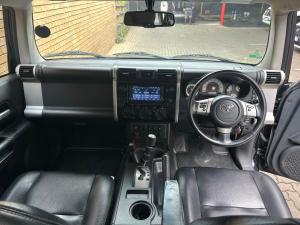 Toyota FJ Cruiser FJ Sport Cruiser - Image 9