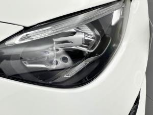 Mercedes-Benz C200 automatic - Image 13