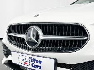 Mercedes-Benz C200 automatic - Image 8