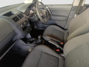 Volkswagen Polo Vivo GP 1.6 Comfortline 5-Door - Image 3