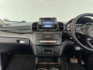 Mercedes-Benz GLE 350d 4MATIC - Image 11