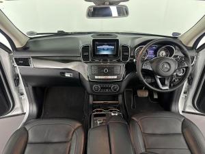 Mercedes-Benz GLE 350d 4MATIC - Image 16