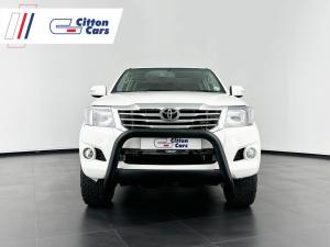 Toyota Hilux 4.0 V6 Raider Raised Body automaticD/C - Image 1