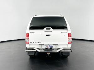 Toyota Hilux 4.0 V6 Raider Raised Body automaticD/C - Image 6