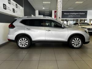 Nissan X-Trail 2.5 4x4 Acenta Tech - Image 4