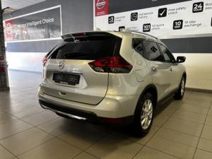 Nissan X-Trail 2.5 4x4 Acenta Tech - Image 8