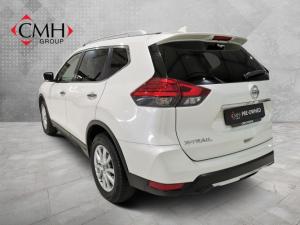 Nissan X-Trail 2.5 4x4 Acenta Plus - Image 4