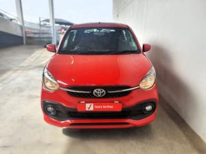Toyota Vitz 1.0 XR manual - Image 2