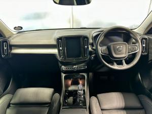 Volvo XC40 B4 Plus Dark - Image 14