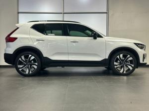 Volvo XC40 B4 Plus Dark - Image 6
