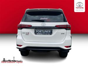 Toyota Fortuner 2.8GD-6 48V 4x4 - Image 3
