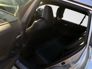 Toyota Corolla Cross 1.8 XR - Image 8