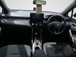 Toyota Corolla Cross 1.8 Xi - Image 6