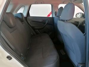 Toyota Urban Cruiser 1.5 Xi - Image 13
