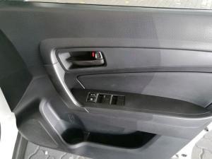 Toyota Urban Cruiser 1.5 Xi - Image 14
