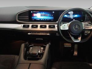 Mercedes-Benz GLE GLE300d 4Matic - Image 11