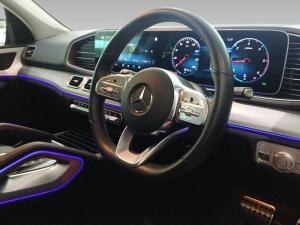 Mercedes-Benz GLE GLE300d 4Matic - Image 18
