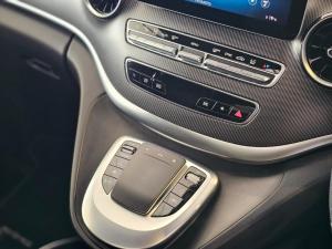 Mercedes-Benz V-Class V300d Exclusive - Image 8