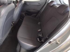 Hyundai Grand i10 1.0 Motion hatch manual - Image 10