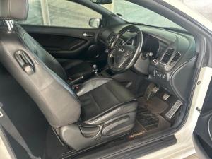 Kia Cerato Koup 1.6T - Image 7