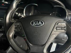Kia Cerato Koup 1.6T - Image 8