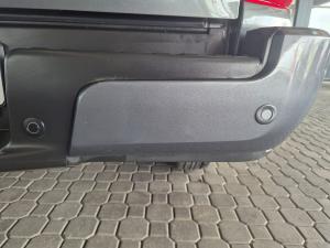 Nissan Navara 2.5DDTi double cab LE 4x4 - Image 12