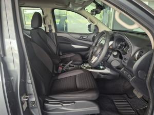 Nissan Navara 2.5DDTi double cab LE 4x4 - Image 16