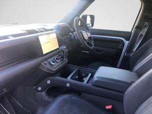 Land Rover Defender 110 V8 - Image 8