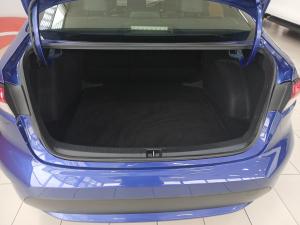 Toyota Corolla 2.0 XR auto - Image 10