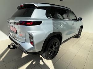 Toyota Urban Cruiser 1.5 XR manual - Image 2
