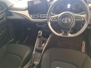 Toyota Starlet 1.5 XR auto - Image 9